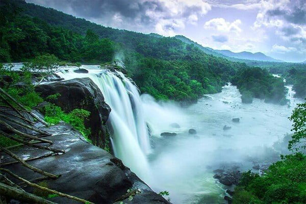 Madurai to Athirappilly Tour Package